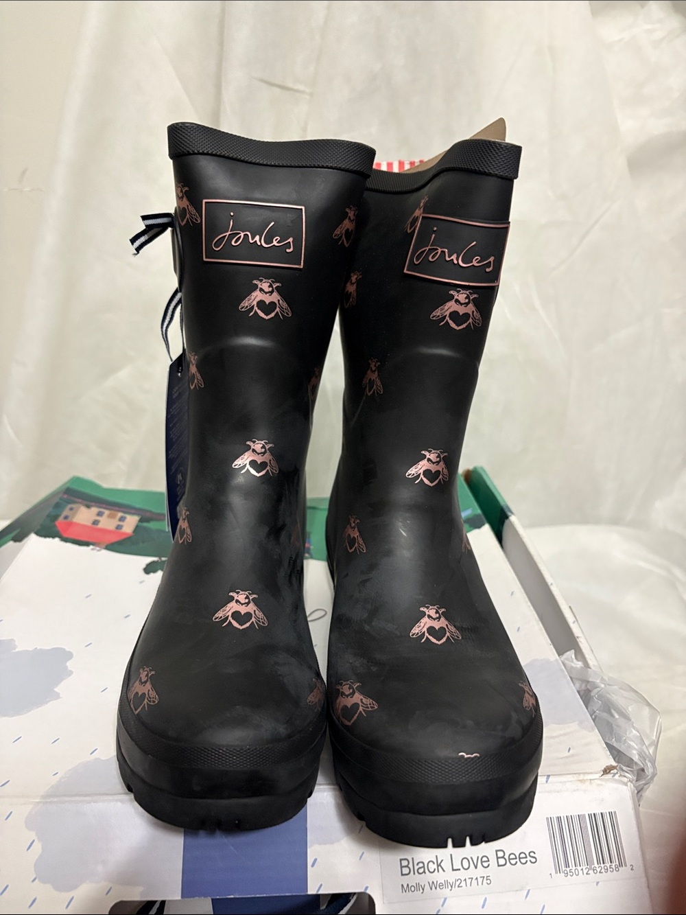 Joules Love Bees Rain Boots size US 6 NWT